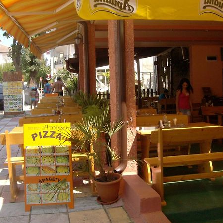 פרימורסקו Guest House Nedelchevi מראה חיצוני תמונה