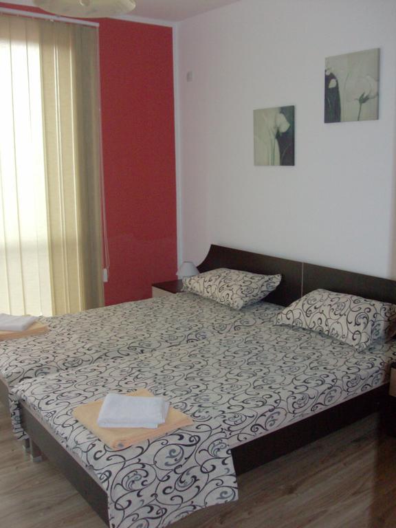 פרימורסקו Guest House Nedelchevi חדר תמונה