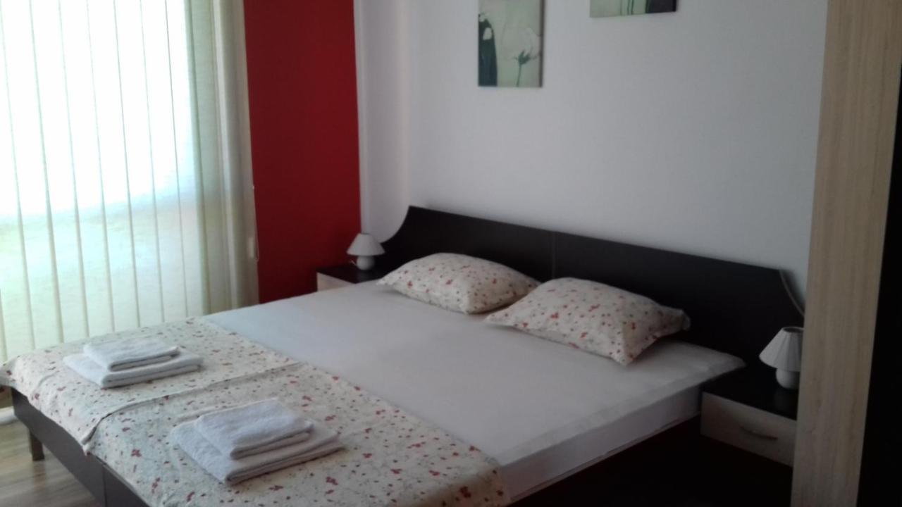 פרימורסקו Guest House Nedelchevi מראה חיצוני תמונה
