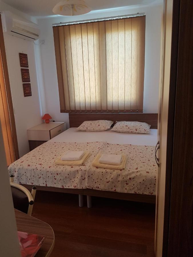 פרימורסקו Guest House Nedelchevi מראה חיצוני תמונה