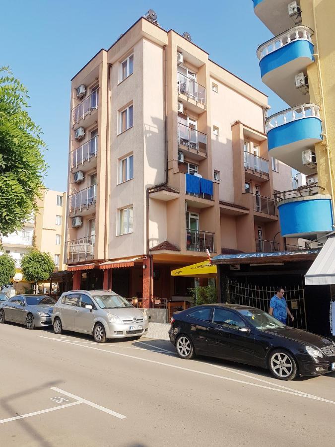 פרימורסקו Guest House Nedelchevi מראה חיצוני תמונה