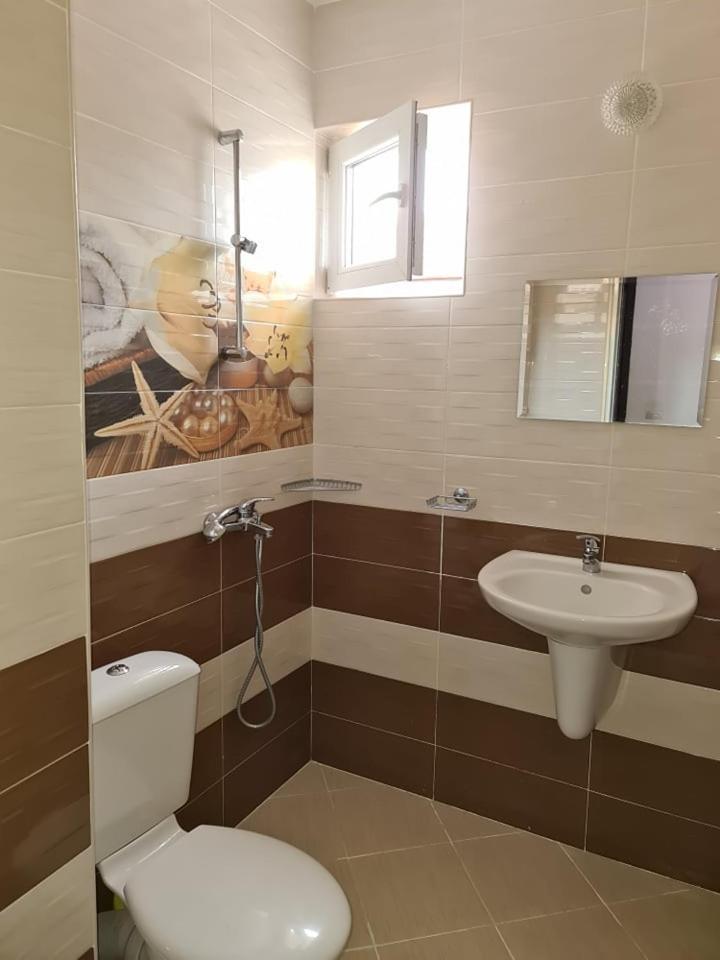 פרימורסקו Guest House Nedelchevi מראה חיצוני תמונה
