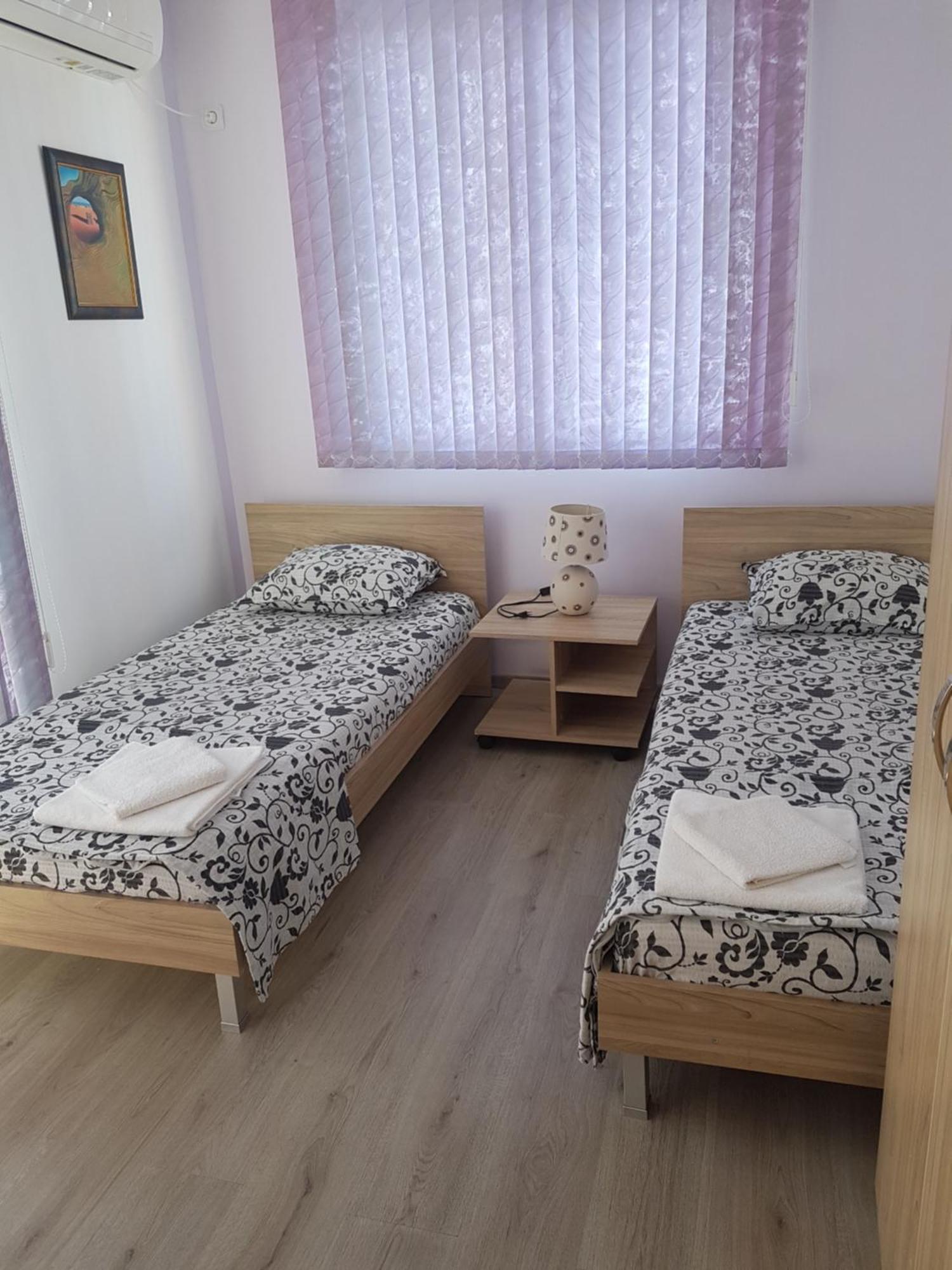 פרימורסקו Guest House Nedelchevi מראה חיצוני תמונה